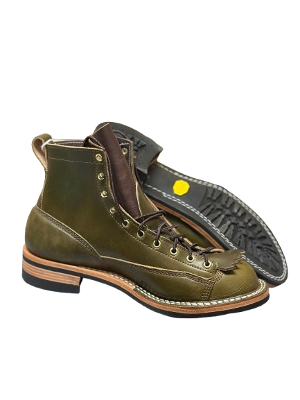 #70 Bottes Singe, pointure 45, une légende à vos pieds - $625